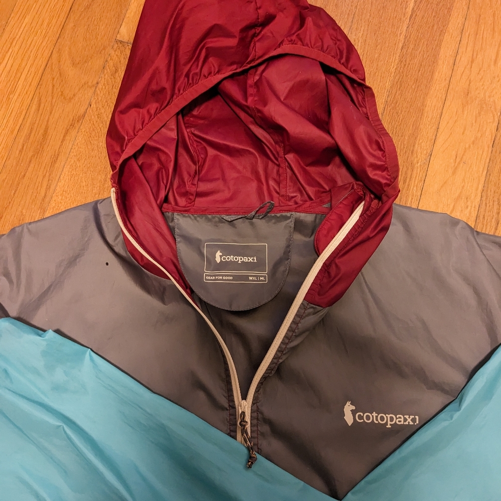cotopaxi teca windbreaker